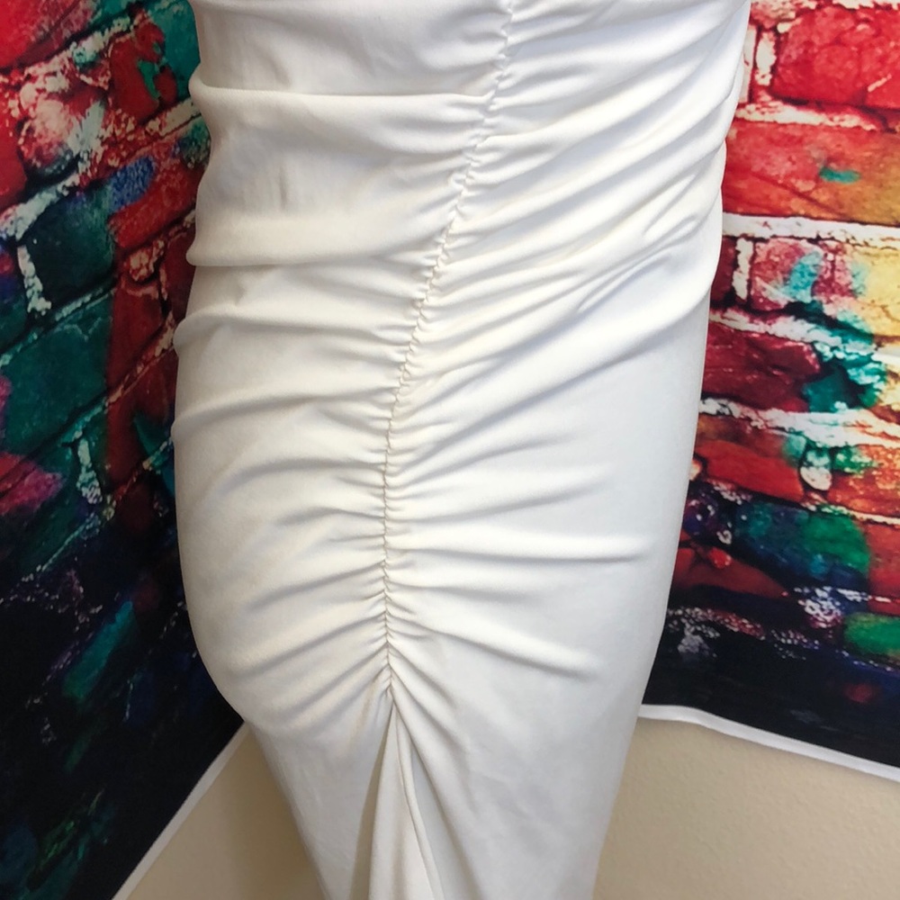 MODA INTERNATIONAL. Little White Dress 0139 - Picture 5 of 8